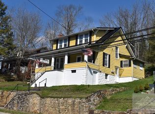 1922 Virginia Ave, Bluefield, VA