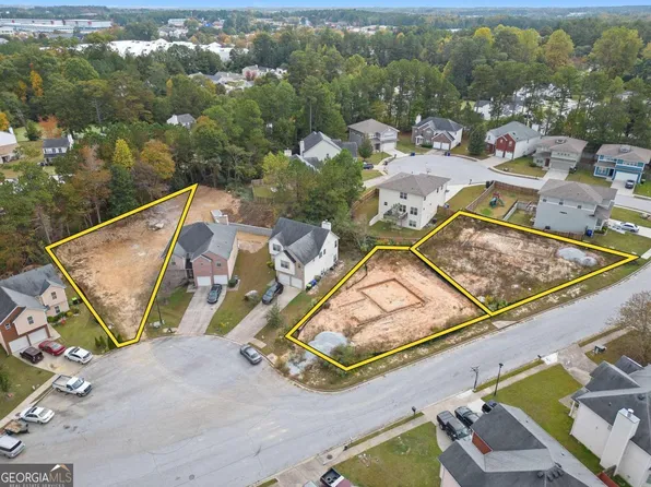 3510 Creekview Dr, Union City, GA 30291