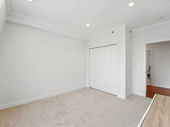 15 Freedom Way image 20 of 48