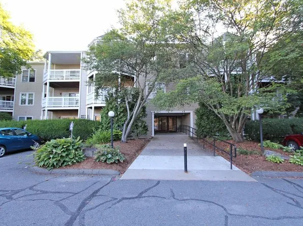 23 Randolph Pl, Northampton, MA