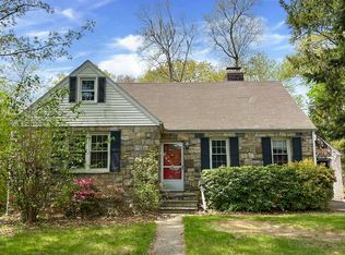 26 Pershing Ave, Stamford, CT 06905