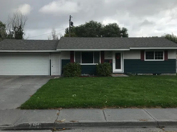 756 Falls Dr, Idaho Falls, ID 83401