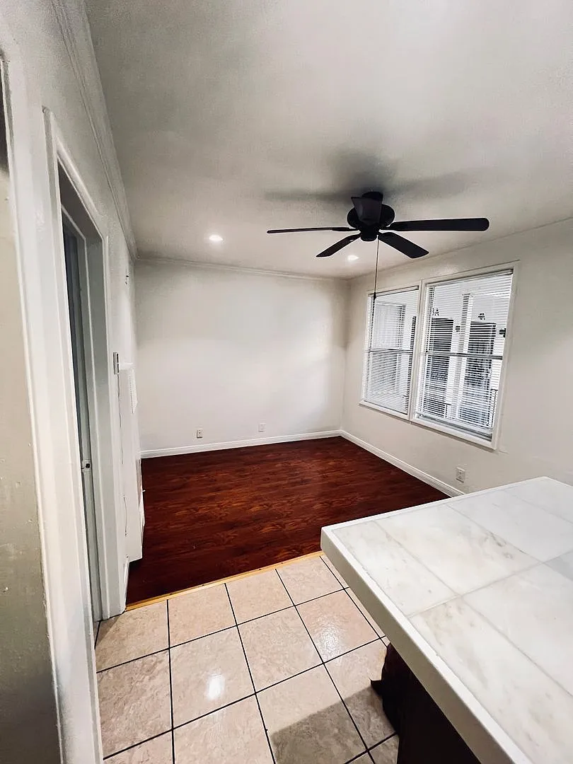 2715 San Marino St — Photo 4