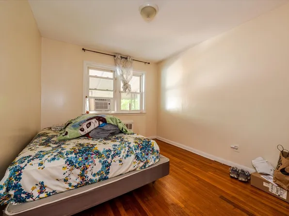 1405 East 233rd Street image 20 of 31