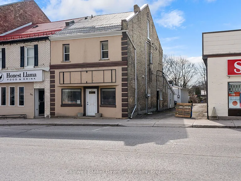 3-437 Main St S #3 — Photo 2