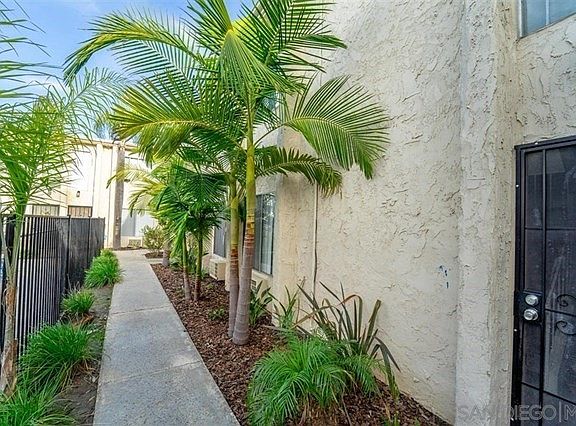 3rd image of 4261 Lowell St #15