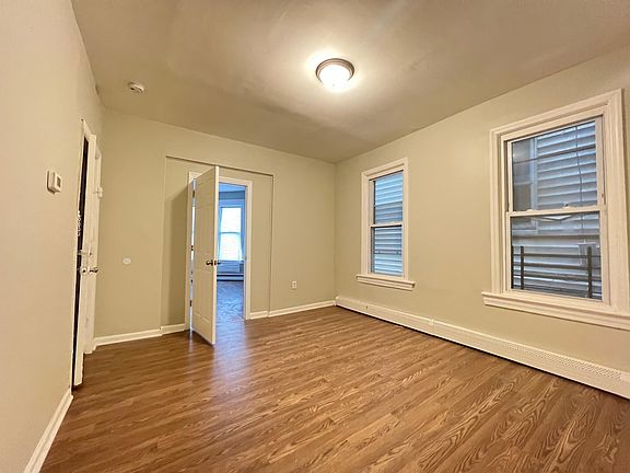 4th image of 235 Peshine Ave APT 1