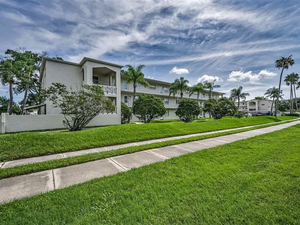 960 Virginia St APT 201, Dunedin, FL 34698