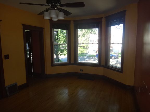 3rd image of 1304 S 57th Ave