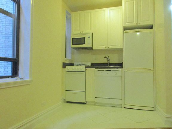 4th image of 185 Claremont Ave APT 2E