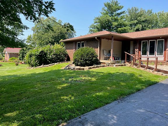 2nd image of 2424 W County Road 200 N