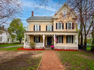 106 Walnut St, Clinton, MA 01510