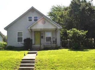 527 S Saint Charles Ave, Joplin, MO 64801
