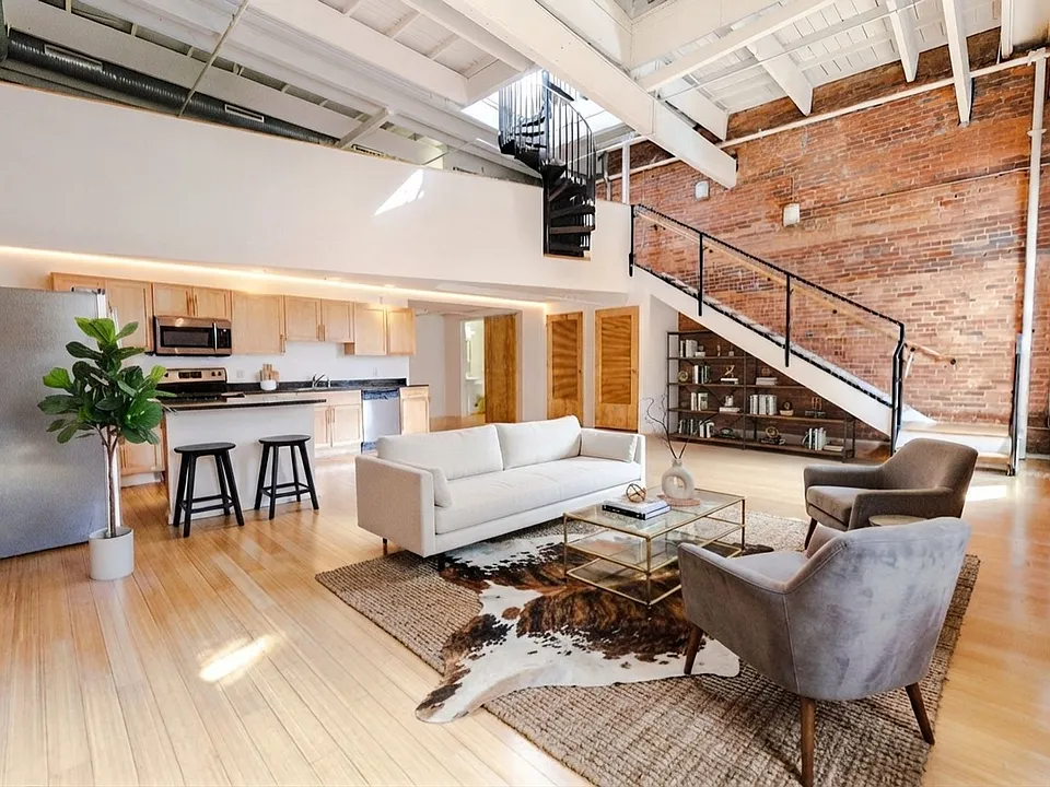 305 Church St #306
