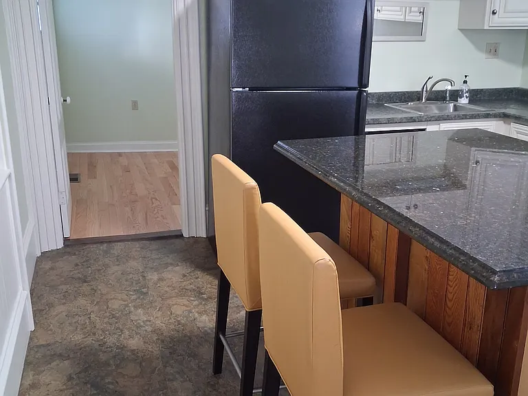 33A Kinsley St — Photo 10