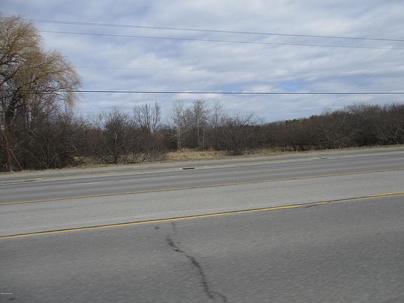 4th image of 2722 W Us 10