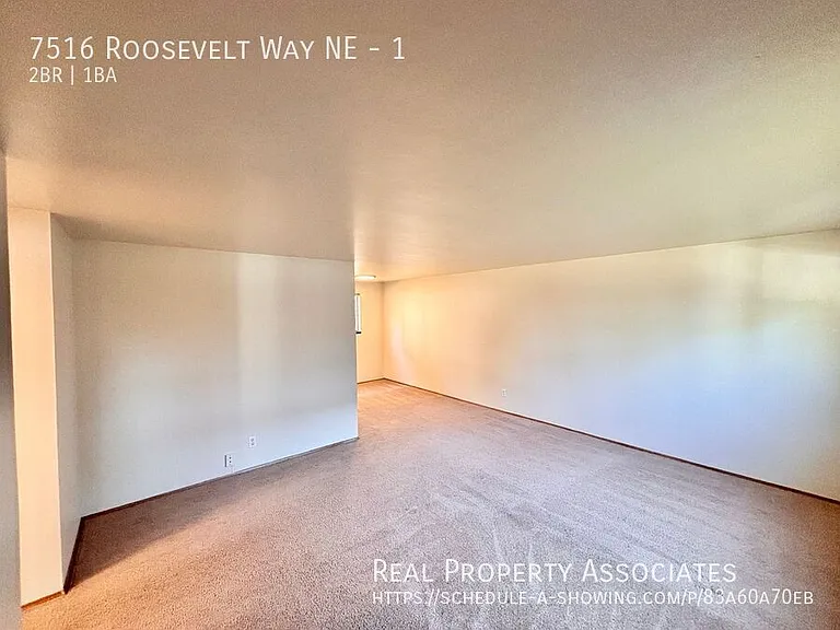 7516 Roosevelt Way NE #1 — Photo 2