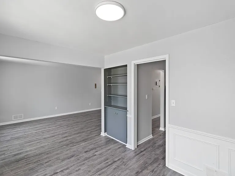 1815 Potomac Cir — Photo 8