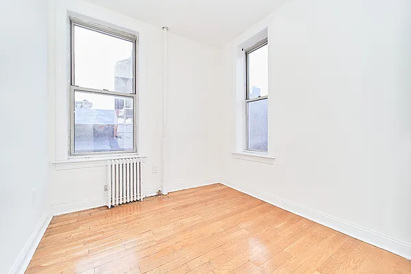 Rented by Living New York | media 12