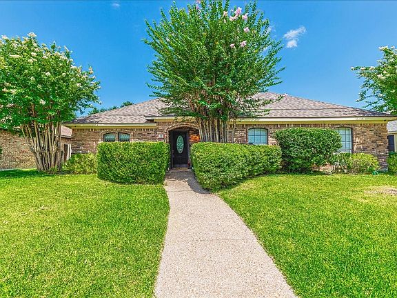 4th image of 902 N Allen Heights Dr