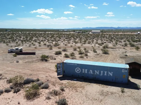 49062 Twilight St, Bouse, AZ 85325