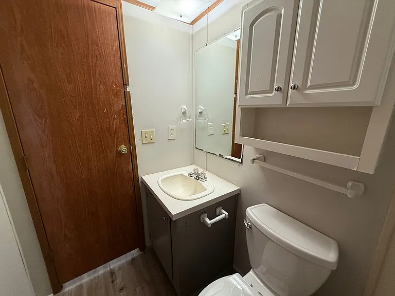 2471 Albany Dr — Photo 14