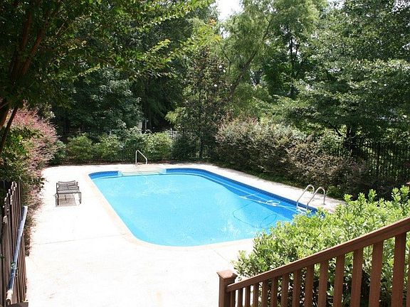 In-Ground Swimming Pool