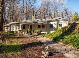 118 Putnam Park Rd, Bethel, CT 06801