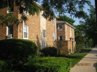 33 S Madison Ave #2C, La Grange, IL