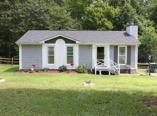1943 Oak Hollow Rd, Gastonia, NC 28054