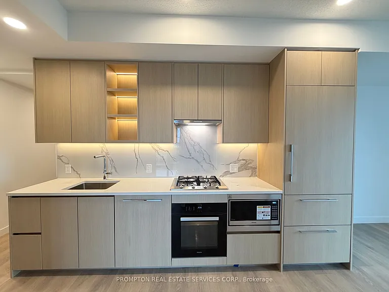 18 Esther Shiner Blvd #1205 — Photo 6