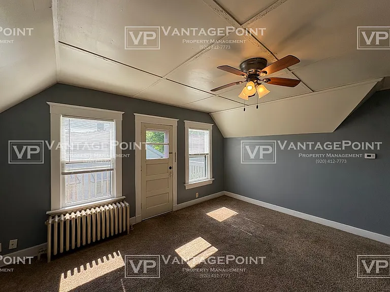 2120 Michigan Ave #B — Photo 3