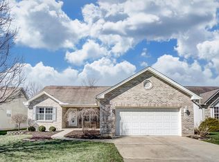 525 Sunset Dr, South Lebanon, OH 45065