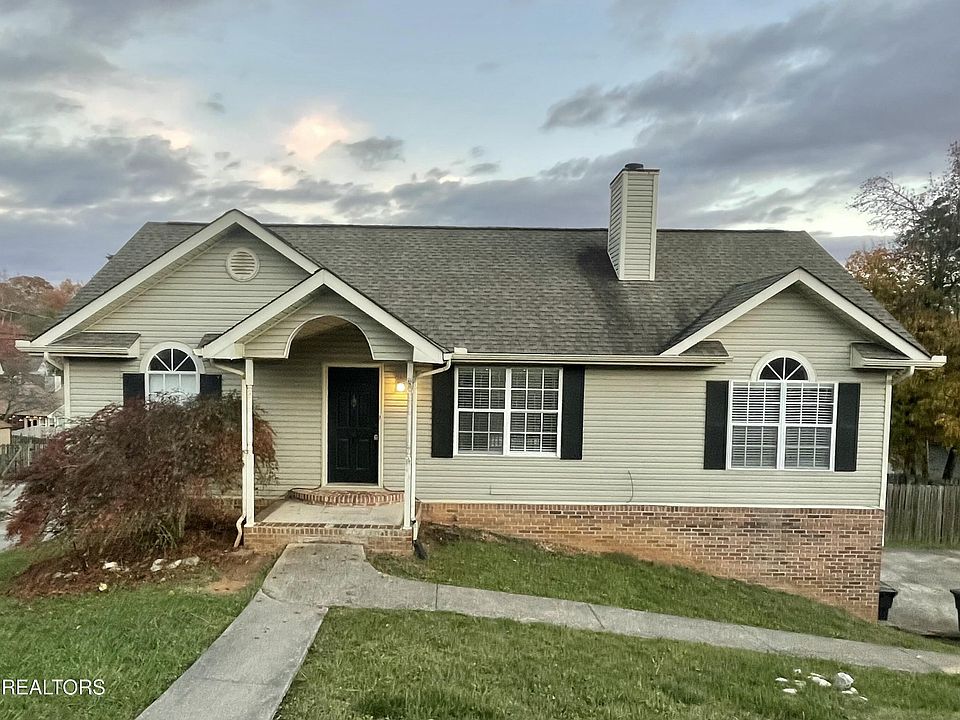 1st image of 5816 Shelley Dr
