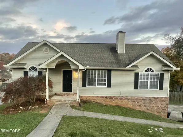 5816 Shelley Dr, Knoxville, TN 37909