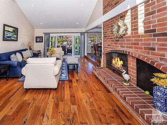 3rd image of 3943 Freshwind Cir