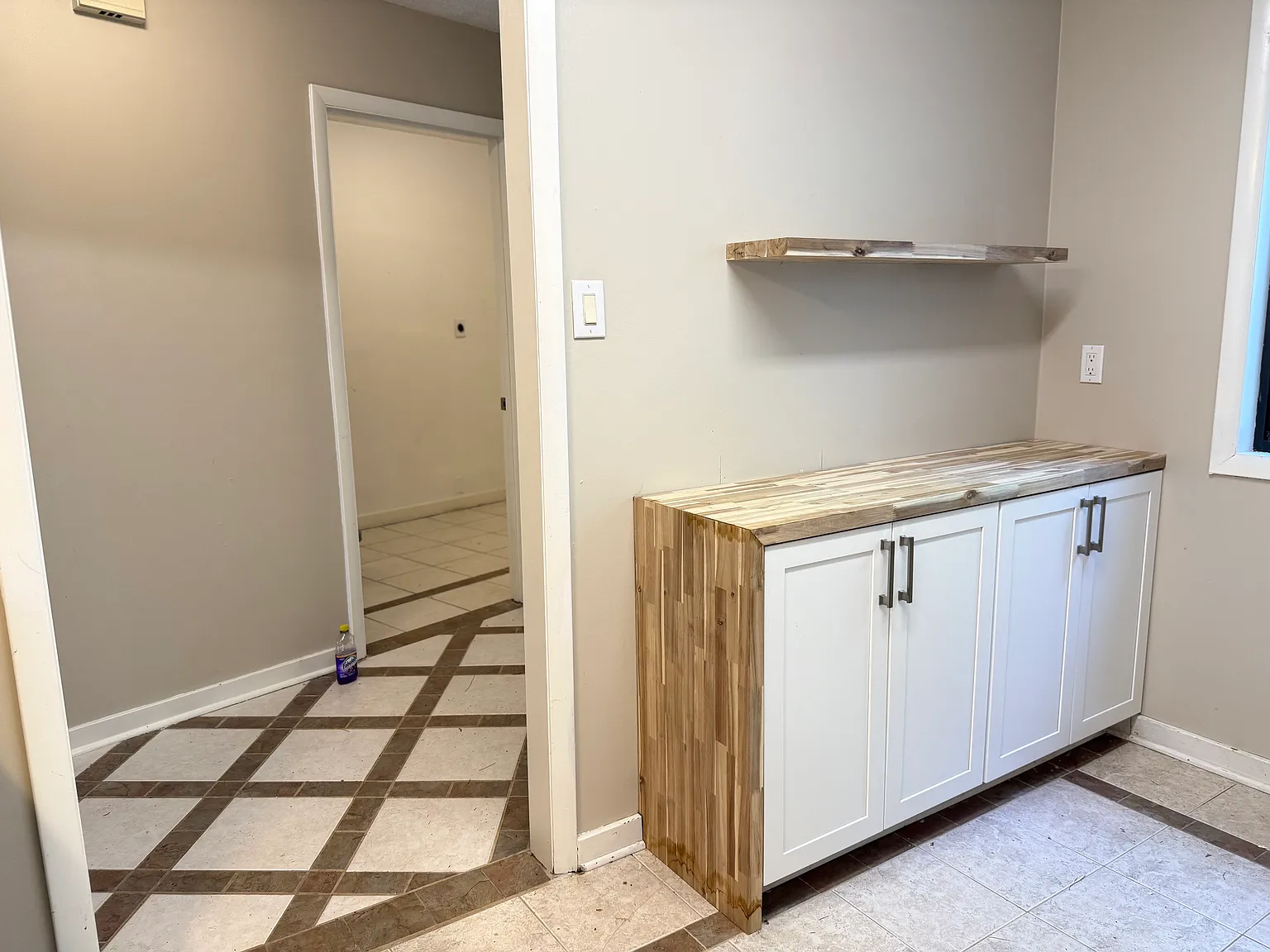 2 bed, 1300 sqft, $1,500 — Photo 3