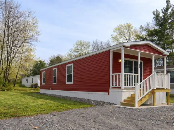 331 Rowland St Trlr 63, Ballston Spa, NY 12020