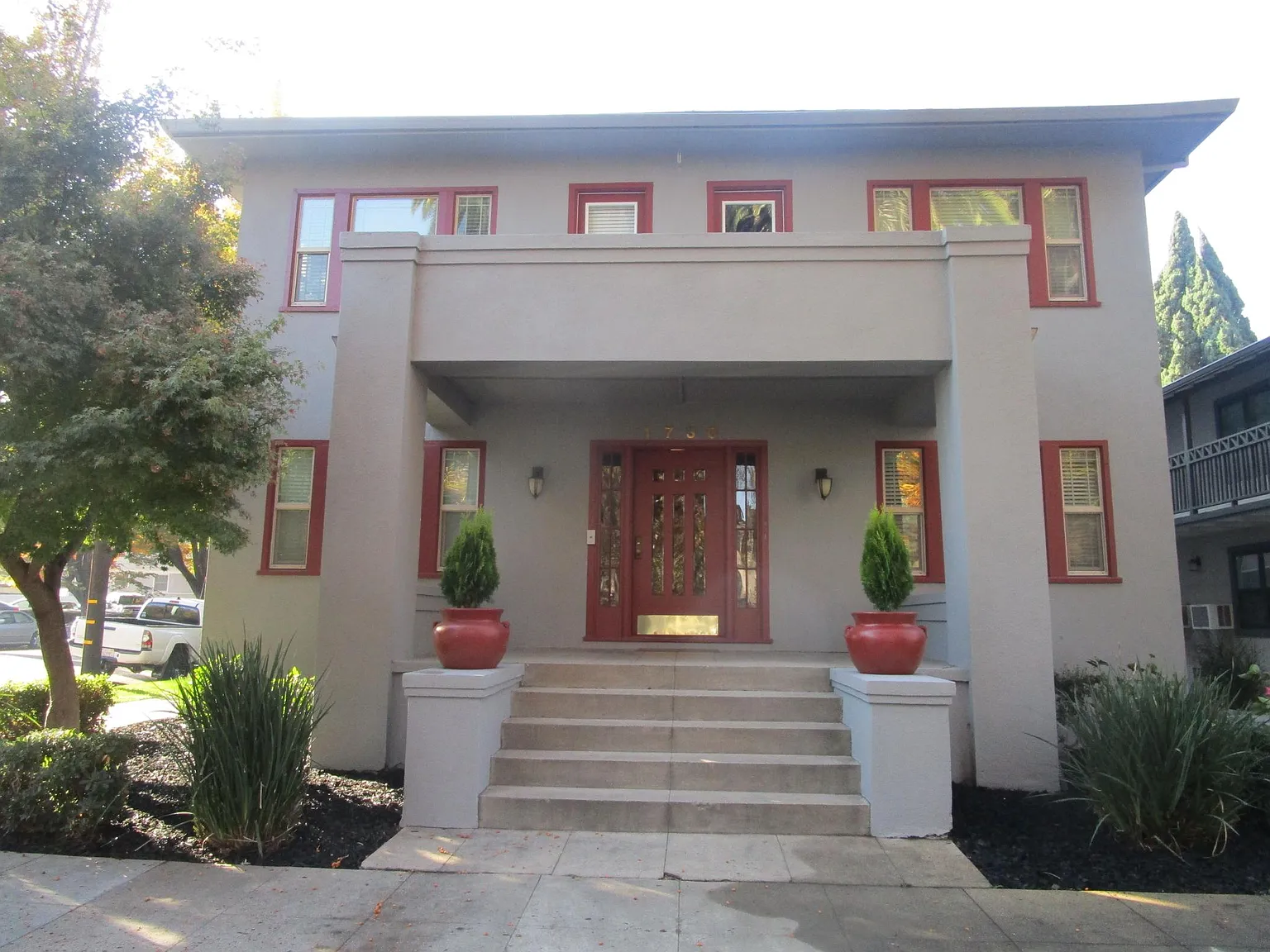 1730 T St — Photo 2