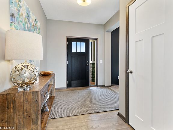 Welcome to the Edgestone. Photos of similar model.