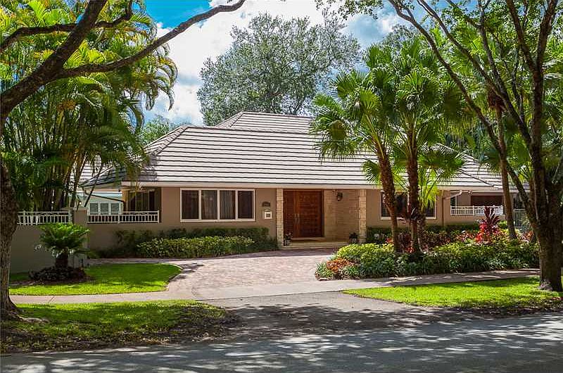 1st image of 4901 Alhambra Cir