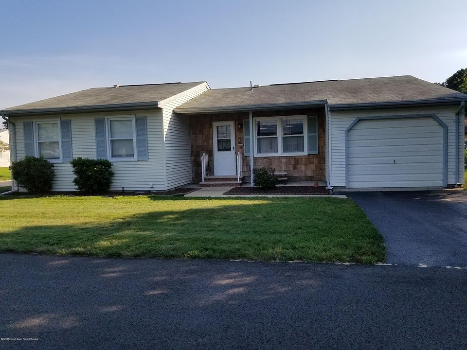 1st image of 17 Falmouth Ave #72