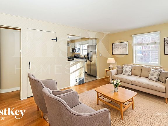 5th image of 1114 Jewett St