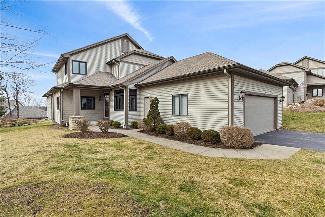 39 Bristol View Dr, Fairport, NY 14450 Zillow