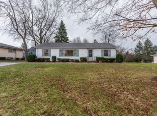 1013 Riedy Rd, Lisle, IL 60532