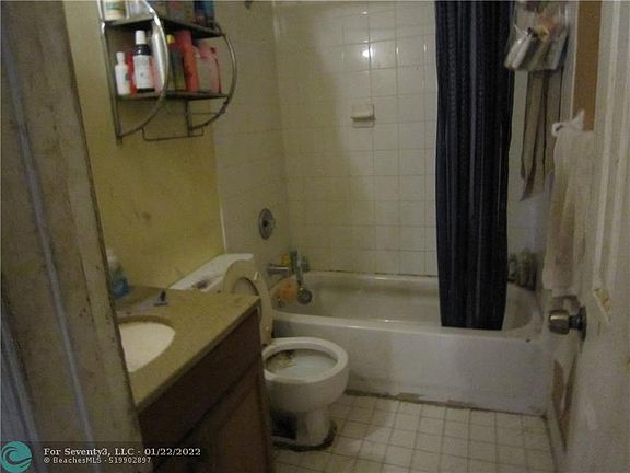 5th image of 4123 NW 88th Ave APT 205