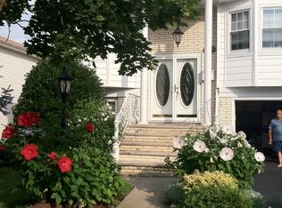 170 Merrymount St, Staten Island, NY 10314