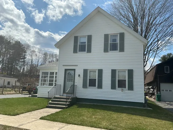 42 Elm St, Clinton, MA 01510