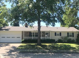 705 Truman Dr, Perryville, MO 63775