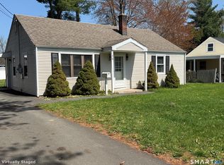38 Middle Dr, East Hartford, CT 06118